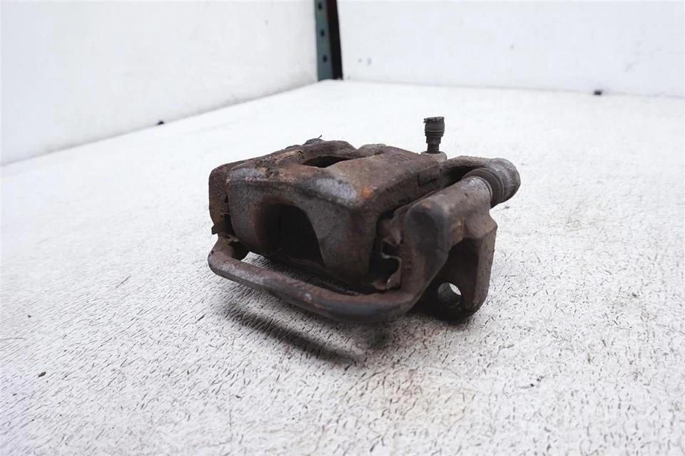 Pinza de freno conductor trasero izquierdo Nissan Altima 2008-2012 44011-Ja01a OEM Foto 1 de 4