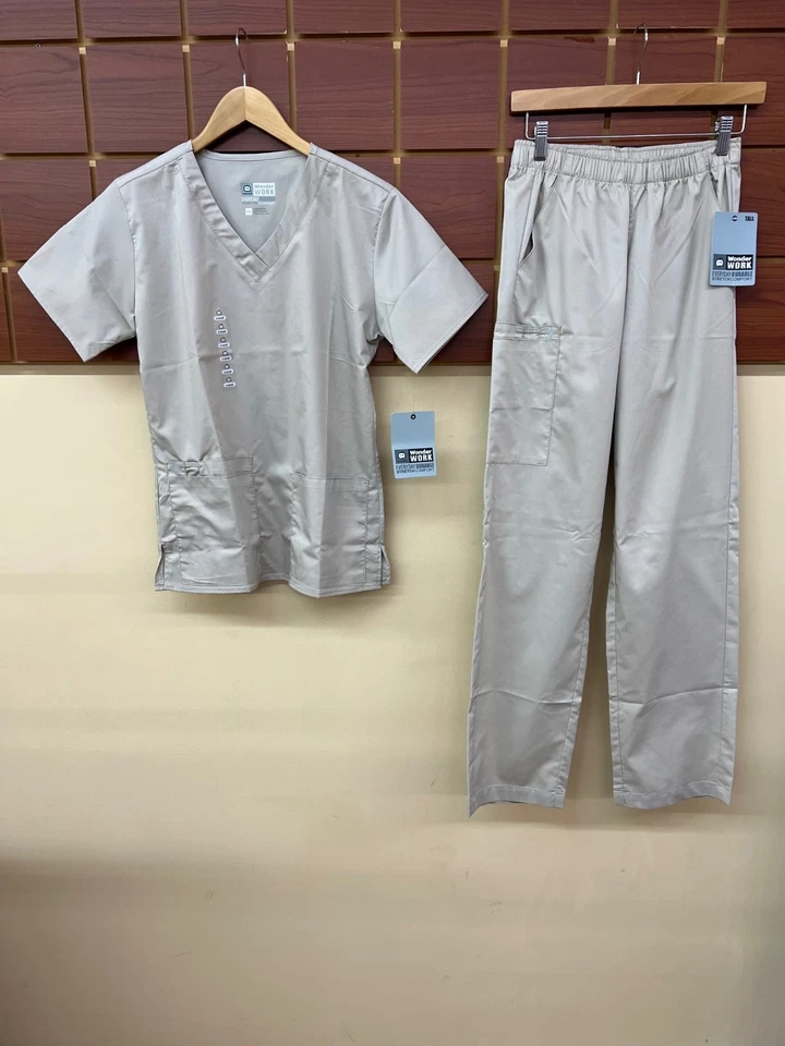 Nuevo Conjunto Médico Wink Caqui Sólido Con Top XS y Pantalones Altos XS ¡NUEVO CON ETIQUETAS! Foto 1 de 1