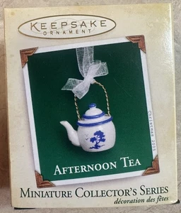 Hallmark Afternoon Tea 2005 miniatura adorno de Navidad QXM8955 - Imagen 1 de 2