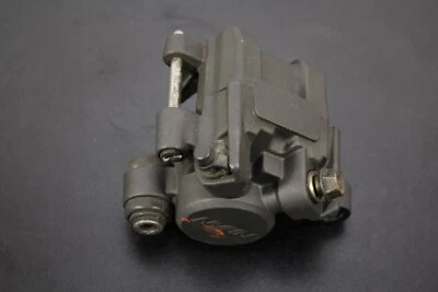 Pinza de freno trasera Honda CBR 600 F4 F4i 1999-2006 OEM 43150-MBW-006 Foto 1 de 4