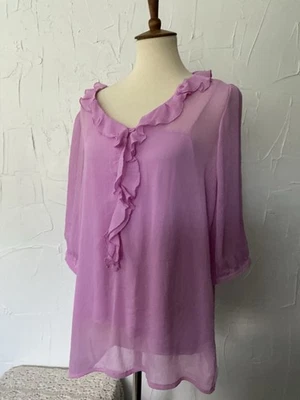 Old Navy 女式上衣 L 粉色雪纺和吊带衬里少女荷叶边办公室派对,EUC — 第 1/4 张图片