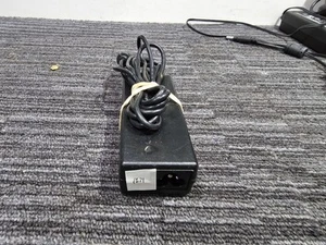 P621 FSP 65W Switching Power Adapter 19V 3.42A FSP065-RBBN3 - Picture 1 of 5
