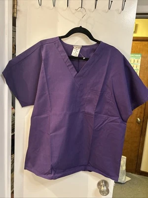 New Simply Basic Purple Scrub Shirt and pants set.  Short Sleeve Size, Medium  - Image 1 of 3
