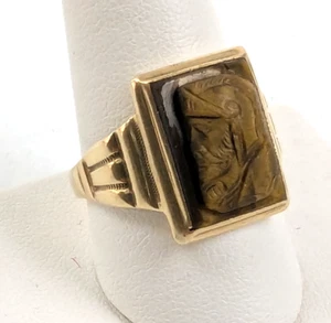 10K Solid Gold Hand Carved Roman Soldier Tiger Eye Mens Ring Sz 11 Weight 5.7 gr - Picture 1 of 9