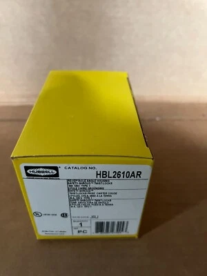 Carcasa de ángulo de receptáculo Hubbell HBL2610AR 2 polos 3 cables conexión a tierra Foto 1 de 4