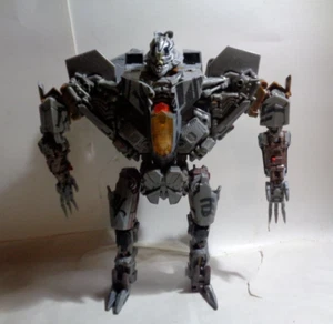 Transformers Hunt for the Decepticons 2010 Leader Class STARSCREAM - Picture 1 of 11