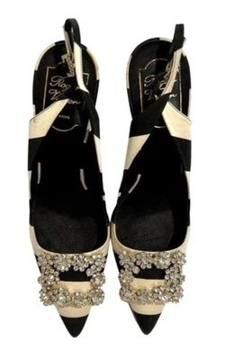 Zapatos de salón Roger Vivier con adornos de cristal a rayas blancas y negras Foto 1 de 4