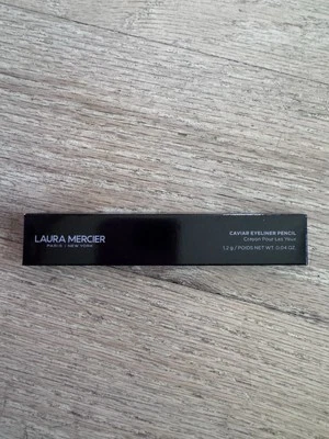 Lápiz delineador de ojos Laura Mercier Caviar Tightline bronce Foto 1 de 3