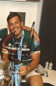 LEICESTER TIGERS RUGBY: CHARLIE CLARE SIGNED 6x4 PREMIERSHIP TROPHY PHOTO+COA - Picture 1 of 1
