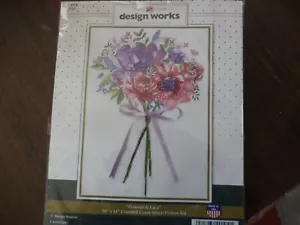 Design Works gezähltes Kreuzstich-Set Blumen und Spitze 10 x 14 Neu in Verpackung - Bild 1 von 3