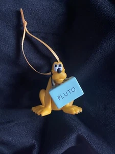 Disney Pluto Weihnachtsschmuck Reisen mit Koffer - Bild 1 von 2