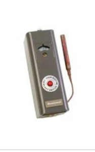 Honeywell L4006E1109 High Limit, Manual Aquastat Controller 130°F to 270°F - Picture 1 of 6