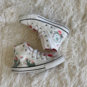 Zapatilla deportiva Converse Chuck Taylor All Star Hi Suculents vintage blanca para mujer 6 - Imagen 1 de 8