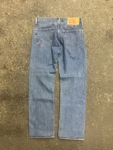 Levi’s 501 31x32 Button Fly Straight Leg Jeans Medium Wash Preppy - Picture 1 of 7
