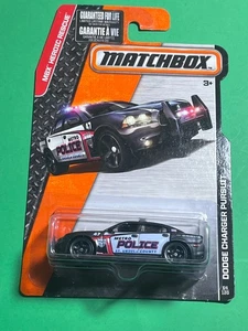 Matchbox Dodge Charger Pursuit Ursula County Metro Police 1/64 nuevo - Imagen 1 de 2