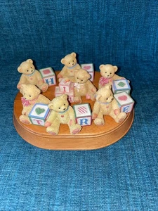 1995 Enesco ~ Cherished Teddies Alphabet Bear ~ Priscilla Hillman ~ Juego de 7 - Imagen 1 de 4