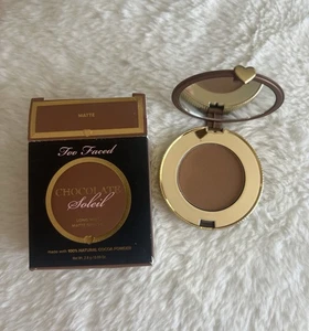 Too Faced Chocolate Soleil Matte Bronzer .09oz Bronzing Powder Compact New Mini - Picture 1 of 2