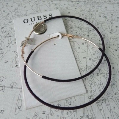 Pendientes de aro GUESS envueltos en hilo de berenjena púrpura tono oro rosa de 3 pulgadas Foto 1 de 4