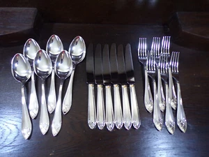 Robbe & Berking Modell ARCADE Tafelbesteck 6 Personen 18 Teile Silber 150er TOP - Picture 1 of 10
