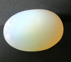 Opalisierendes Glas Ei mundgeblasen klein - Bild 1 von 2