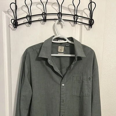 Volcom Men's XL Green Long Sleeve Button Up Shirt Logo - Image 1 of 4