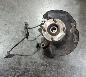 Original Suzuki Wagon R+ MM Achsschenkel Radnabe vorne rechts - Bild 1 von 4