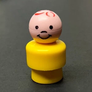 Vintage Fisher-Price Little People Yellow Boy Action Figure with Red Hair - Picture 1 of 8