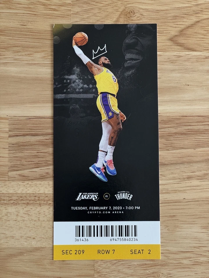 ЛЕБРОН ДЖЕЙМС БЬЕТ РЕКОРД памятный полный билет LAKERS OKC 2/7/23 - Изображение 1 из 1