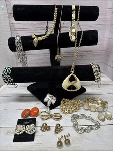 Lote mixto de 17 piezas de joyas Coro firmadas algunas usan vintage - Imagen 1 de 11