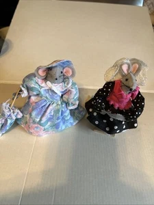2  Felt Mice Handmade Mice/Mouse Figures 4” - Picture 1 of 5