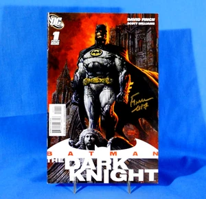 Batman The Dark Knight #1 signiert vom Künstler David Finch - Bild 1 von 7