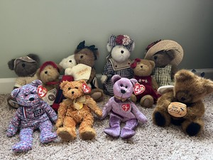 Boyds bears lot of 7 and 3 Beanie Babies