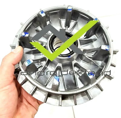 KYMCO AK550 CVT 变速器 22110-LGC6-E00 — 第 1/4 张图片