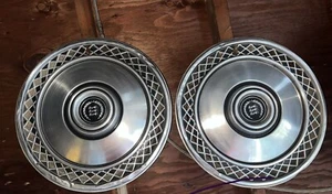 Set 2 Vintage OEM 1975-1987 Ford LTD Crown Victoria 15" Hubcaps Wheel Covers - Picture 1 of 2