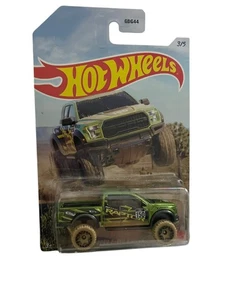 2023 Hot Wheels Mud Runners '17 Ford F-150 Raptor Green 3/5 Neu - Bild 1 von 2
