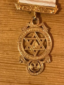 181a Masonic Companions Royal Arch Chapter Standard Breast Jewel - Picture 1 of 4