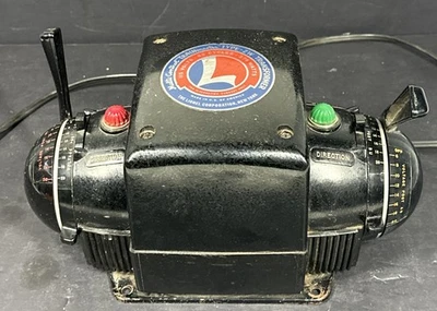 Lionel ZW 275 Watt Transformer  Clean WORKS INTERIOR PICTURES - Image 1 of 4