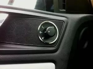 D Skoda Octavia 2 Chrom Ring für Spiegelschalter - Edelstahl poliert - Picture 1 of 3