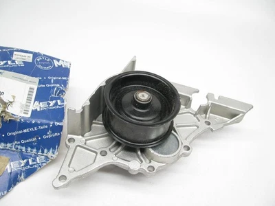 Bomba de agua Meyle Products 113-012-8100 (078121006) para VW/Audi Foto 1 de 3