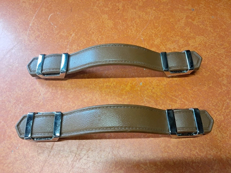 1971 - 1996 雪佛兰 GMC G10 G20 G30 Van Brown 车内门板拉把手 — 第 1/4 张图片