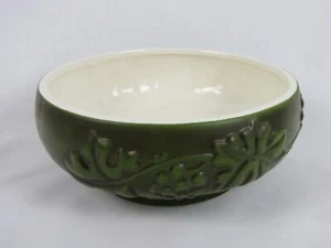 Vintage Haeger Pedestal Bowl-Grapes on Vine-Green/White-#141-Made in the USA - Picture 1 of 8