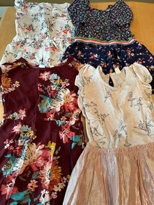 GAP KIDS LOT OF 4 SPRING DRESSES GIRLS SZ 4 - Picture 1 of 9