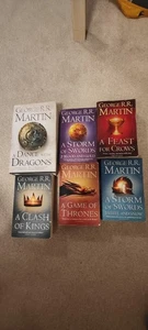 Game Of Thrones Books X6 - Picture 1 of 5