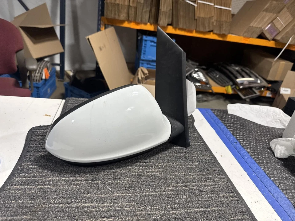 BUICK VERANO R Door Mirror Power; w/heated (opt DWE), w/blind spot alert (opt  - Изображение 1 из 4