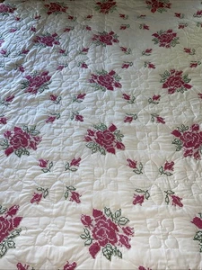 Trapunta vintage fatta a mano cucita croce rosa motivo 96”x 84” dettagli incredibili - Foto 1 di 12
