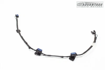 2011-2016 BMW 535I F10 FRONT WIPER WASHER HEATED NOZZLE SPRAYER JET W/ HOSE OEM - Image 1 of 4