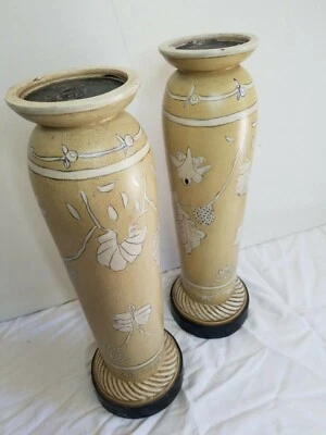 Pedestal Candle Holders (Set of 2) - Изображение 1 из 2