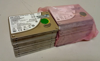 INTEL SSD 2.5in 400GB  SERIES Internal SSD - Image 1 of 2