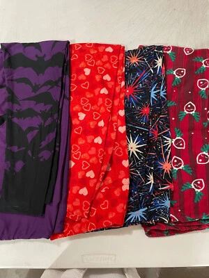 Lote 4 Leggings LuLaRoe TC (12-18) Padrões de Férias Multicoloridos Novo sem etiquetas - Imagem 1 de 2