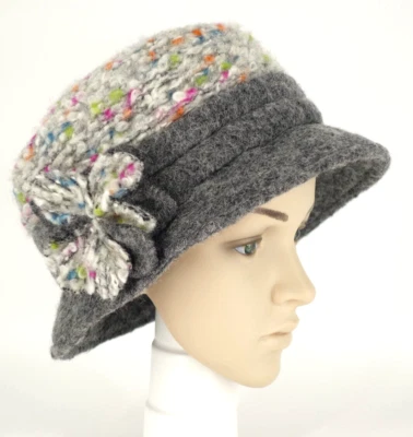 Wollhut Wollzylinder Fiebig seitliche Blütenapplikation versch. Farben/Größen